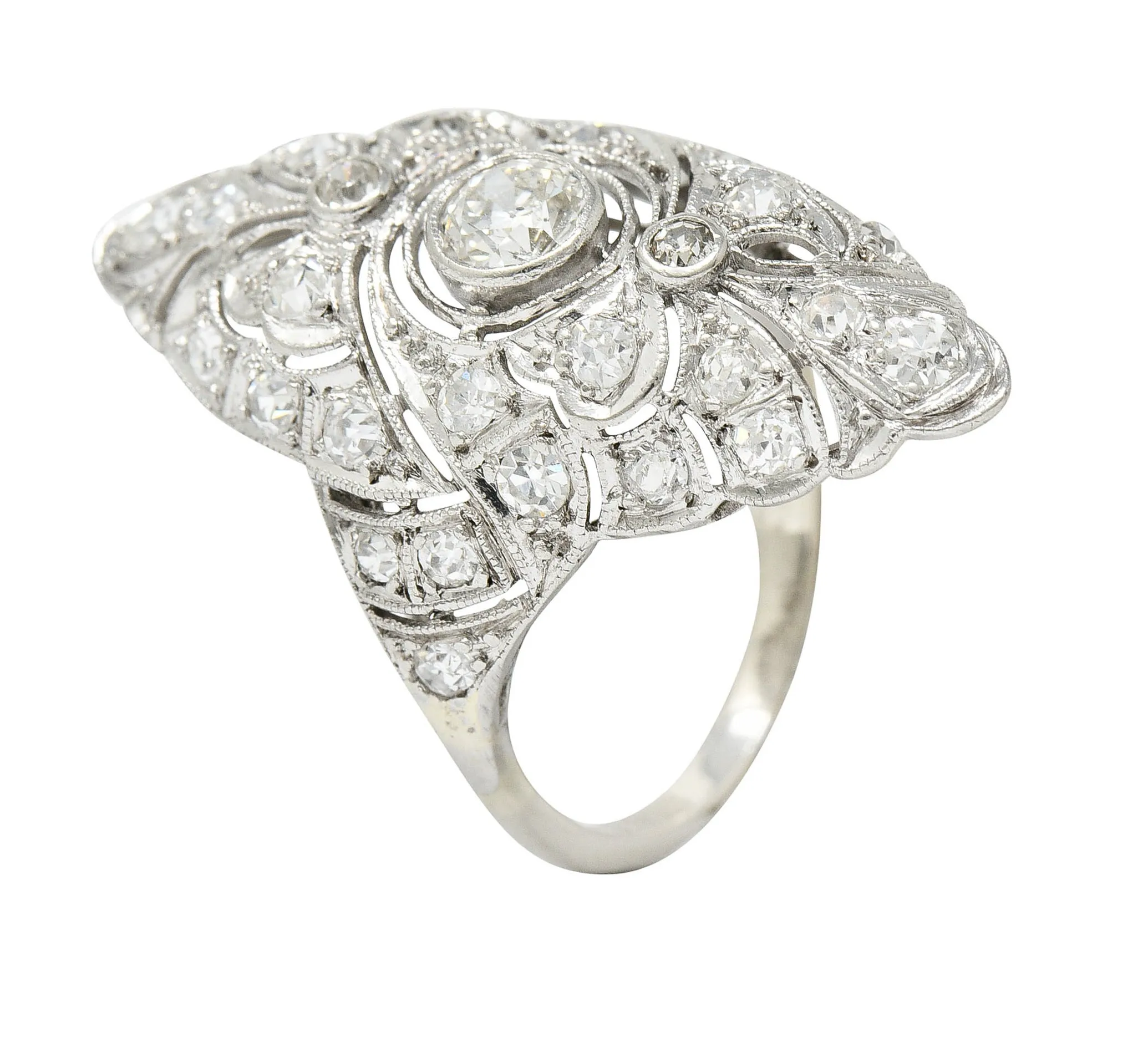 Belle Epoque 1.20 CTW Diamond Platinum-Topped 14 Karat White Gold Ribboned Dinner Ring