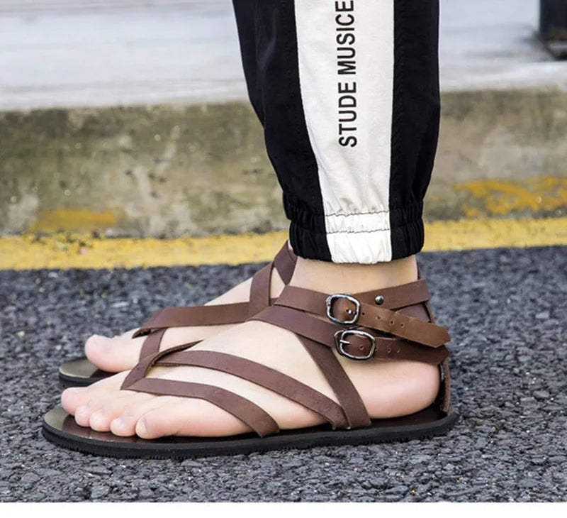 Genuine Leather Summer Casual Solid Pattern Gladiator Sandal for Men