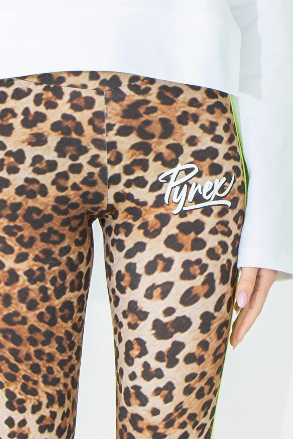 Leggings animalier con banda laterale