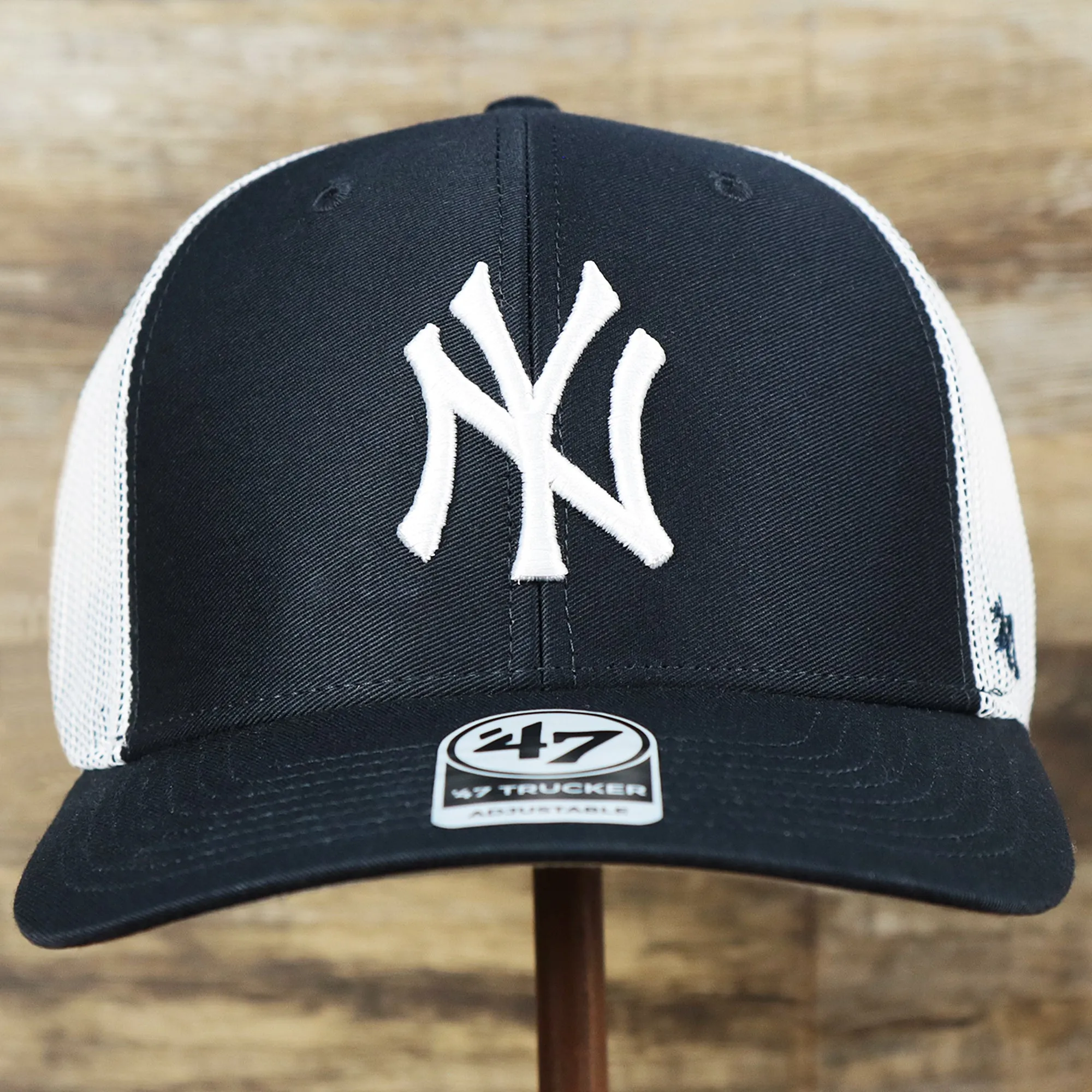 New York Yankees Mesh Back Gray Bottom Trucker Hat | Navy Blue Dad Hat