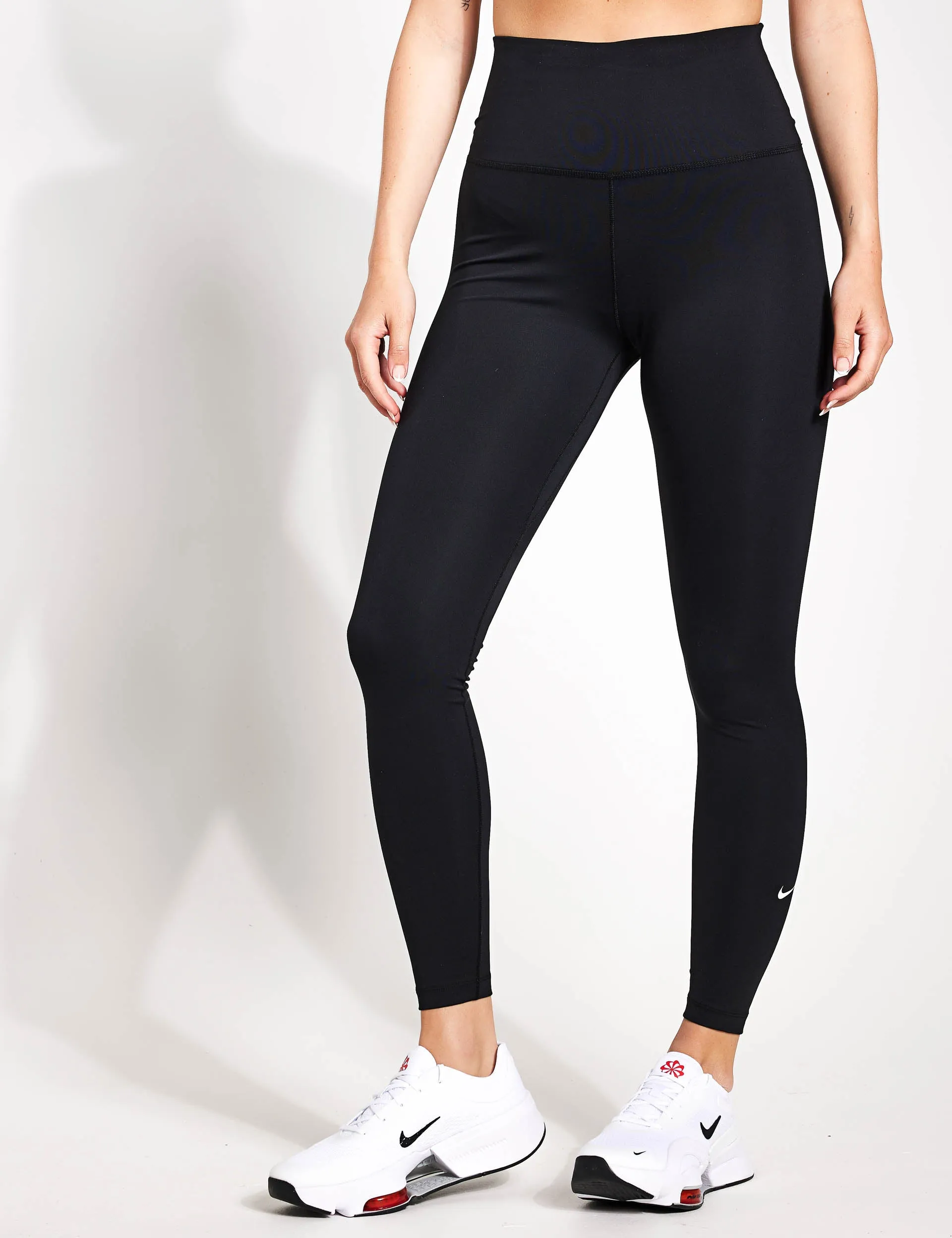 One High-Rise Leggings - Black/White