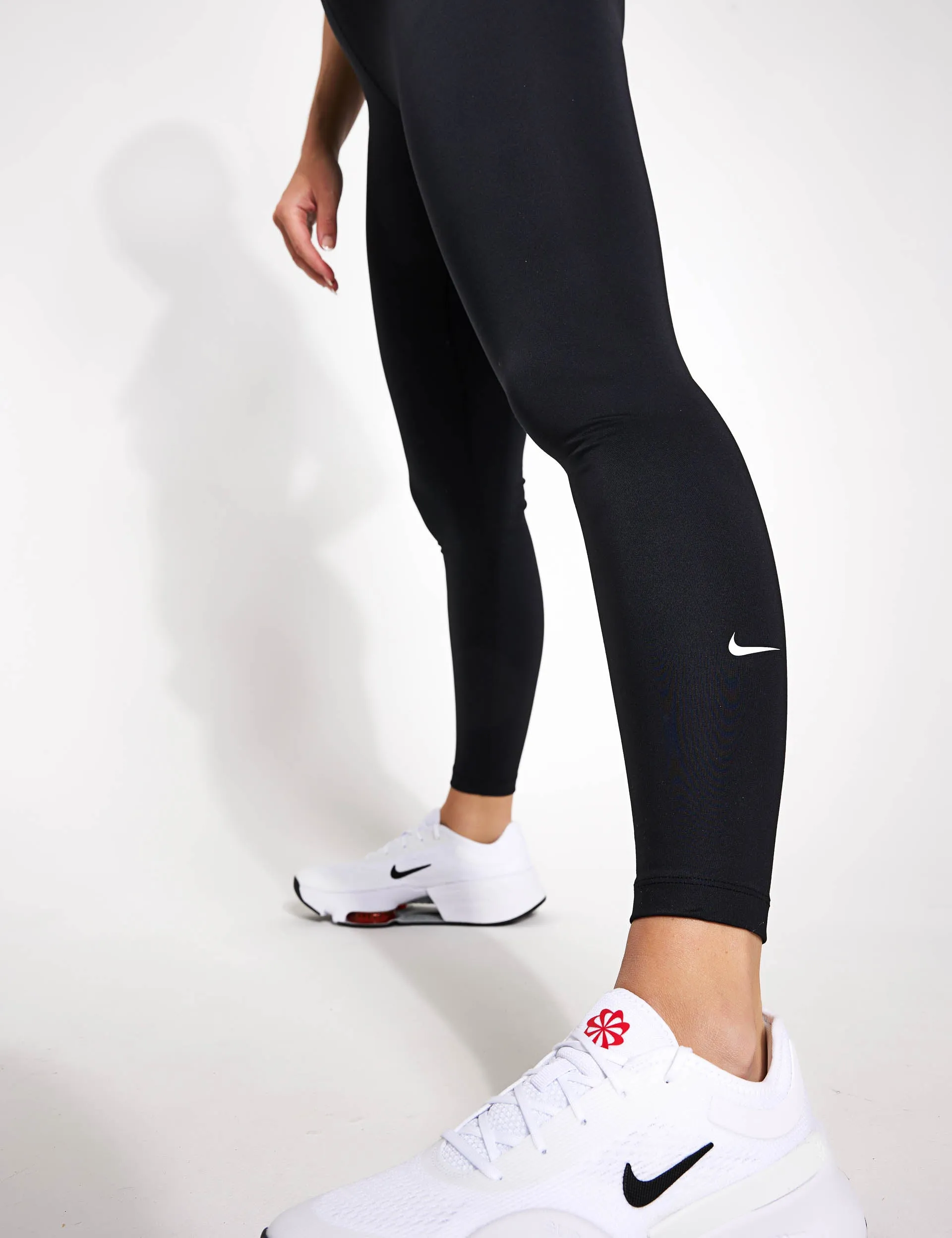 One High-Rise Leggings - Black/White