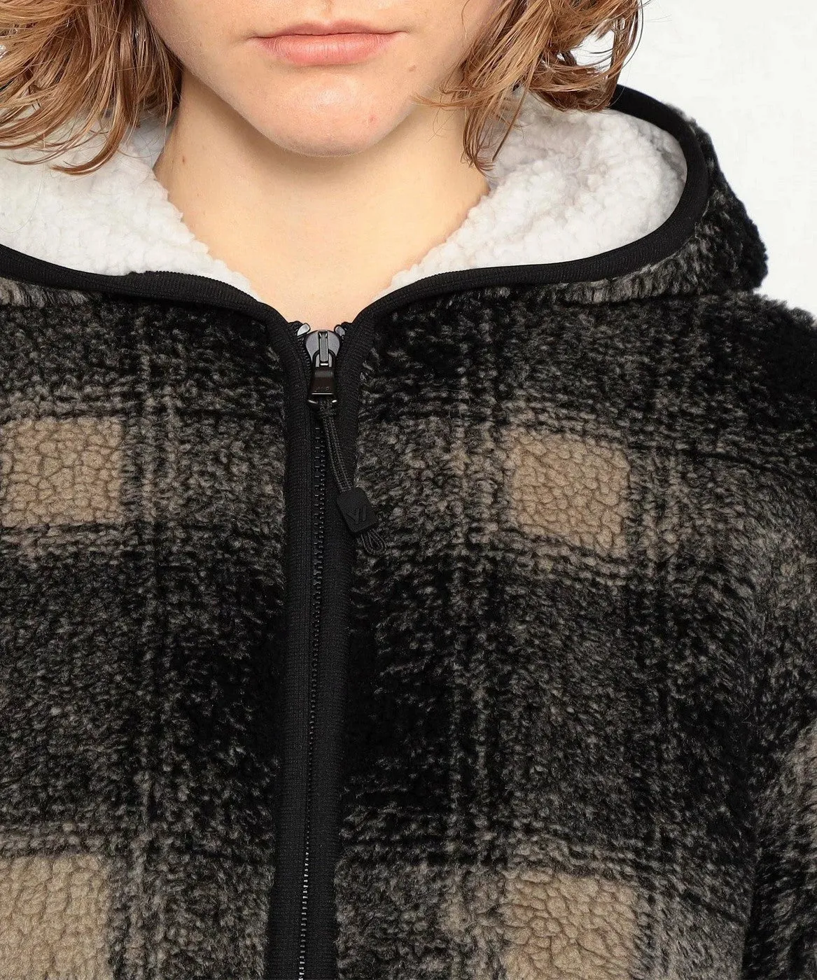 Sherpa Lined Plaid Fleece Hood-Carbon/ Black Plaid