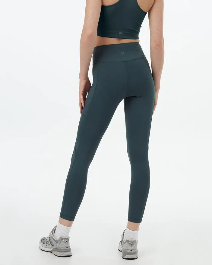 Tentree In Motion 7/8 Pocket Leggings in Sea Green